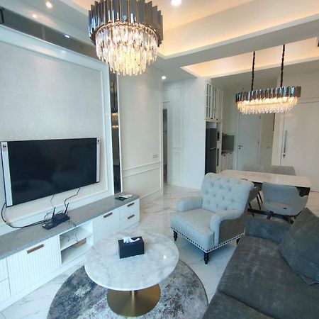 Super Penthouse Stmoritz Apartment, Lippomall Puri Indah Τζακάρτα Εξωτερικό φωτογραφία