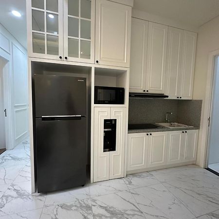Super Penthouse Stmoritz Apartment, Lippomall Puri Indah Τζακάρτα Εξωτερικό φωτογραφία