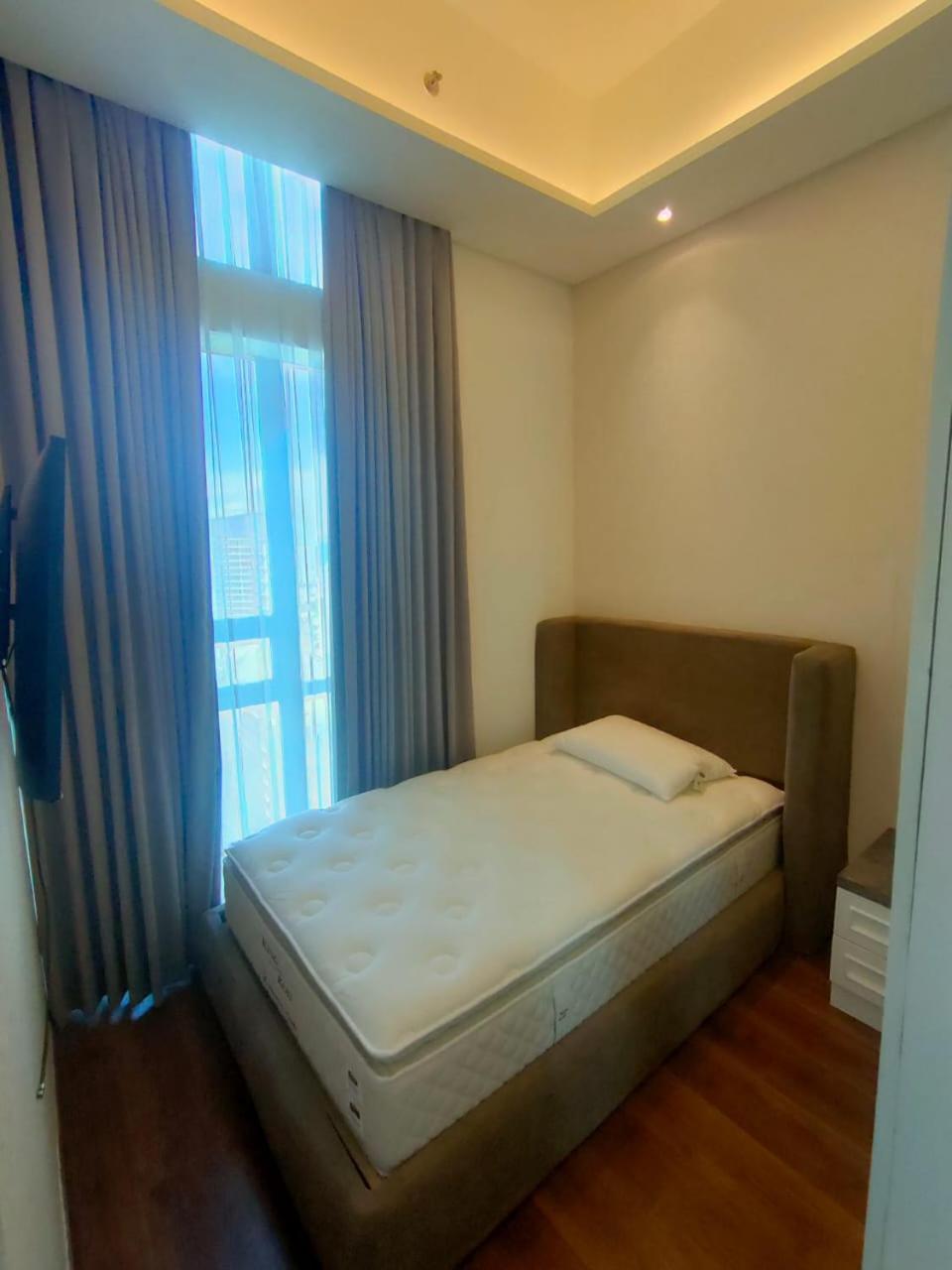 Super Penthouse Stmoritz Apartment, Lippomall Puri Indah Τζακάρτα Εξωτερικό φωτογραφία