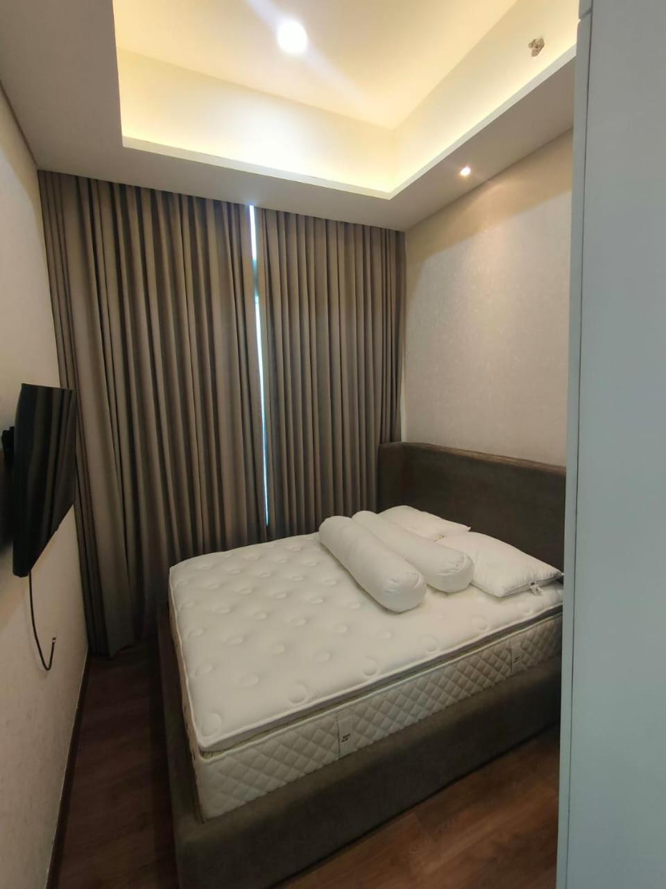 Super Penthouse Stmoritz Apartment, Lippomall Puri Indah Τζακάρτα Εξωτερικό φωτογραφία